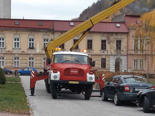 montaz-hromosvodu-autoplosina-svoboda-nad-upou-003.jpg